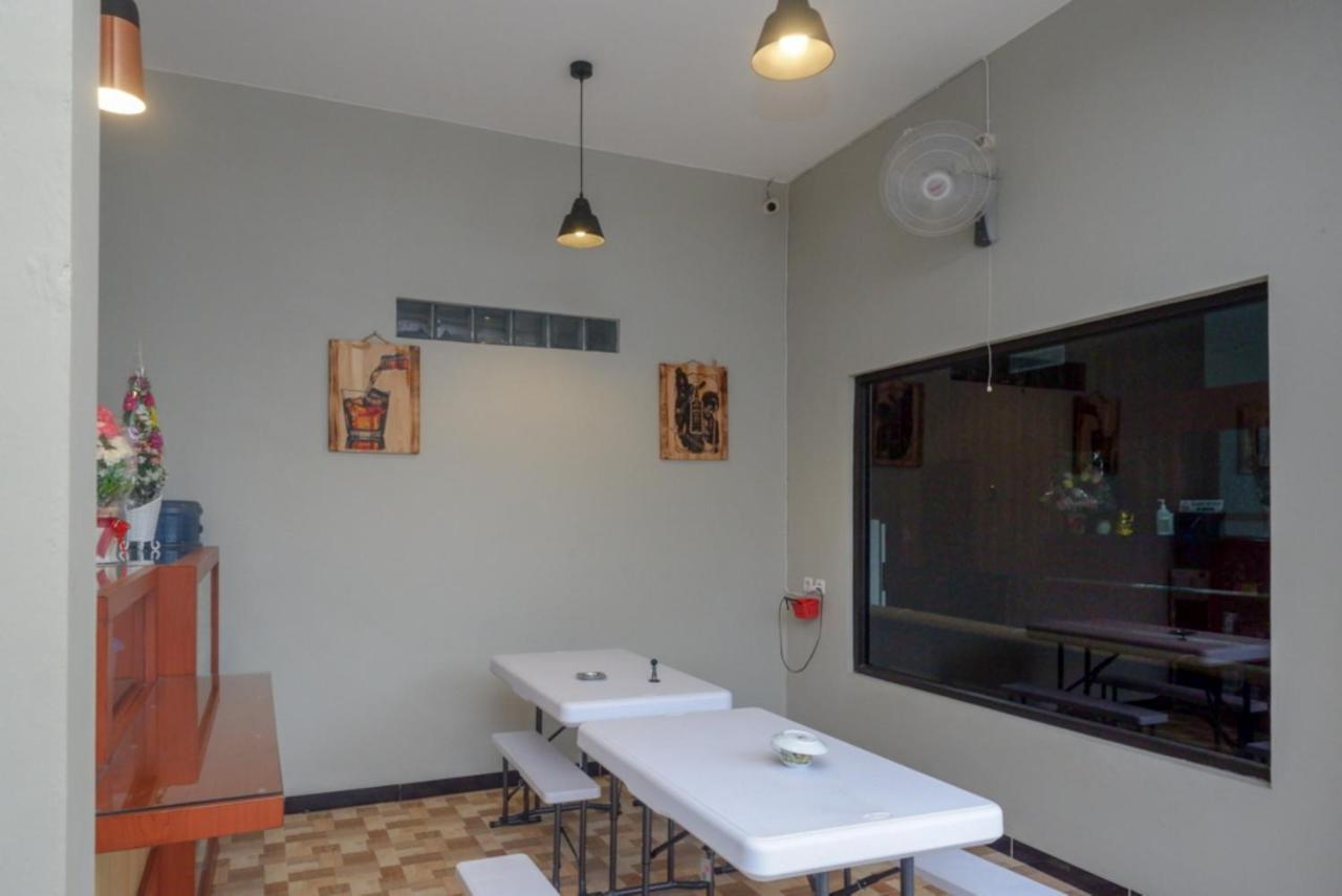 Reddoorz Near Kampus Ump Purwokerto 2 Hotel Sumbang Eksteriør billede